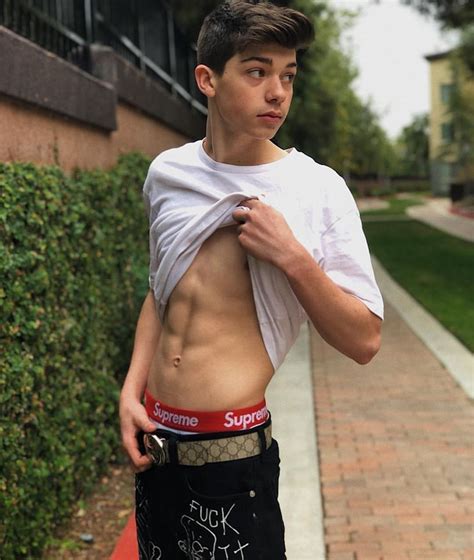 Joey birlem onlyfans - Location. Sydney NSW, Australia. JopneJappa, Sep 20, 2022. #1,602. The problem with Joey and Brandon is that people have been disappointed so many times by their posts that very few people would risk buying. The maximum Joey has shown is his pubes & bulge and Brandon side view of his ass & bulge. DaNniee17, , and 2 others.